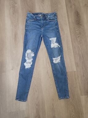 American Eagle High Waisted Skinny Jeans Size 6 Regular Distressed Ripped Denim
